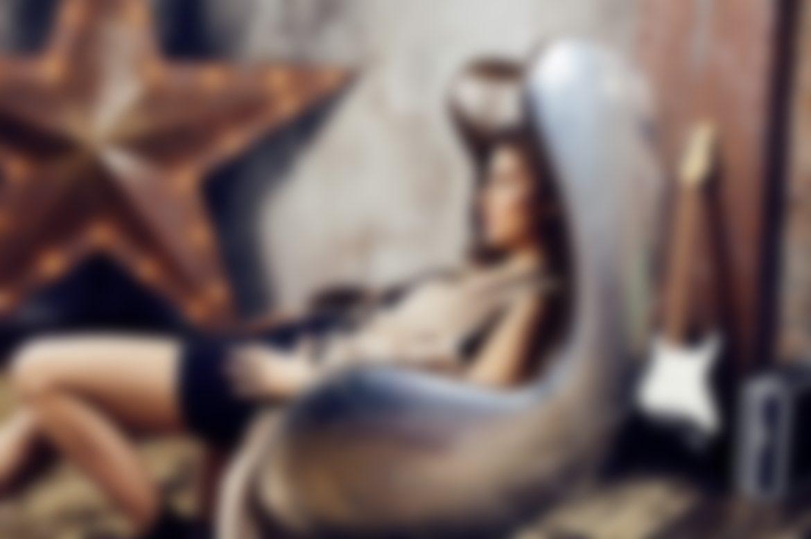 Nuevo Lanzamiento Del La Cancion “Como Un Fantasma”